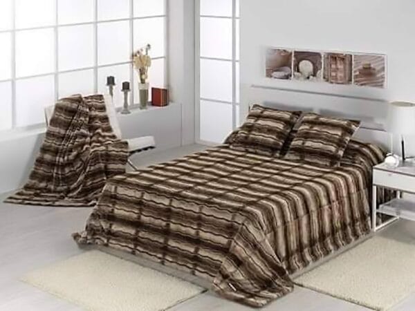 بطانية كولاري (كولاري) - C95 (بطانية فرو ثقيل)- اللون: بني (بني) - المقاس: 230 × 250 + 2 كيس وسادة (50 × 75) - 100% بوليستر مايكروفايبر الوزن الصافي 6.10 كجم - بلد المنشأ...